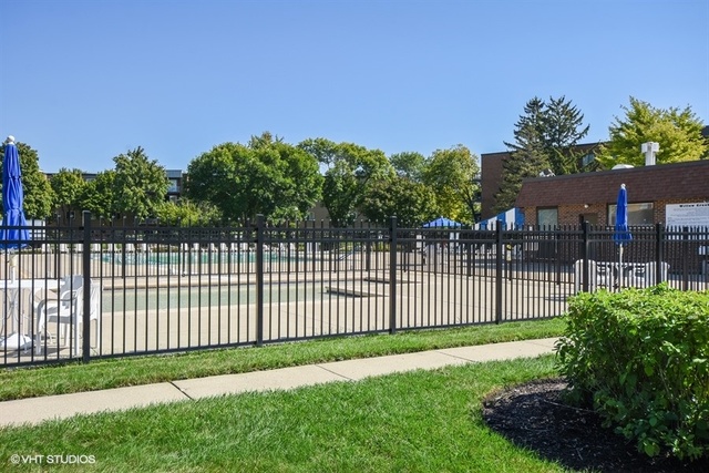 950 East Wilmette Road, Unit 428 Palatine, IL 60074 - Photo 9 of 10