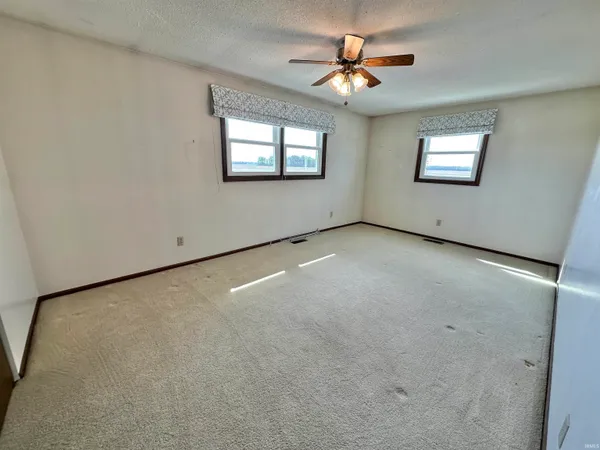 $369,900 | 2767 North 300 West, Bluffton, IN 46714