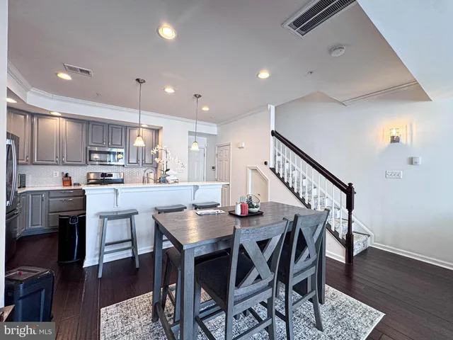 $414,999 | 5620 Virginia Lane, Unit 29, Oxon Hill, MD 20745