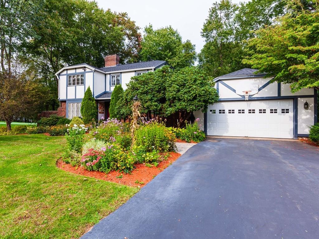 24 Old Powder House Road Lakeville, MA 02347 - Photo 3 of 39 Gallery Image 3