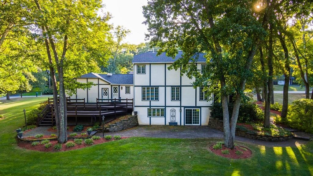 24 Old Powder House Road Lakeville, MA 02347 - Photo 5 of 39 Gallery Image 5
