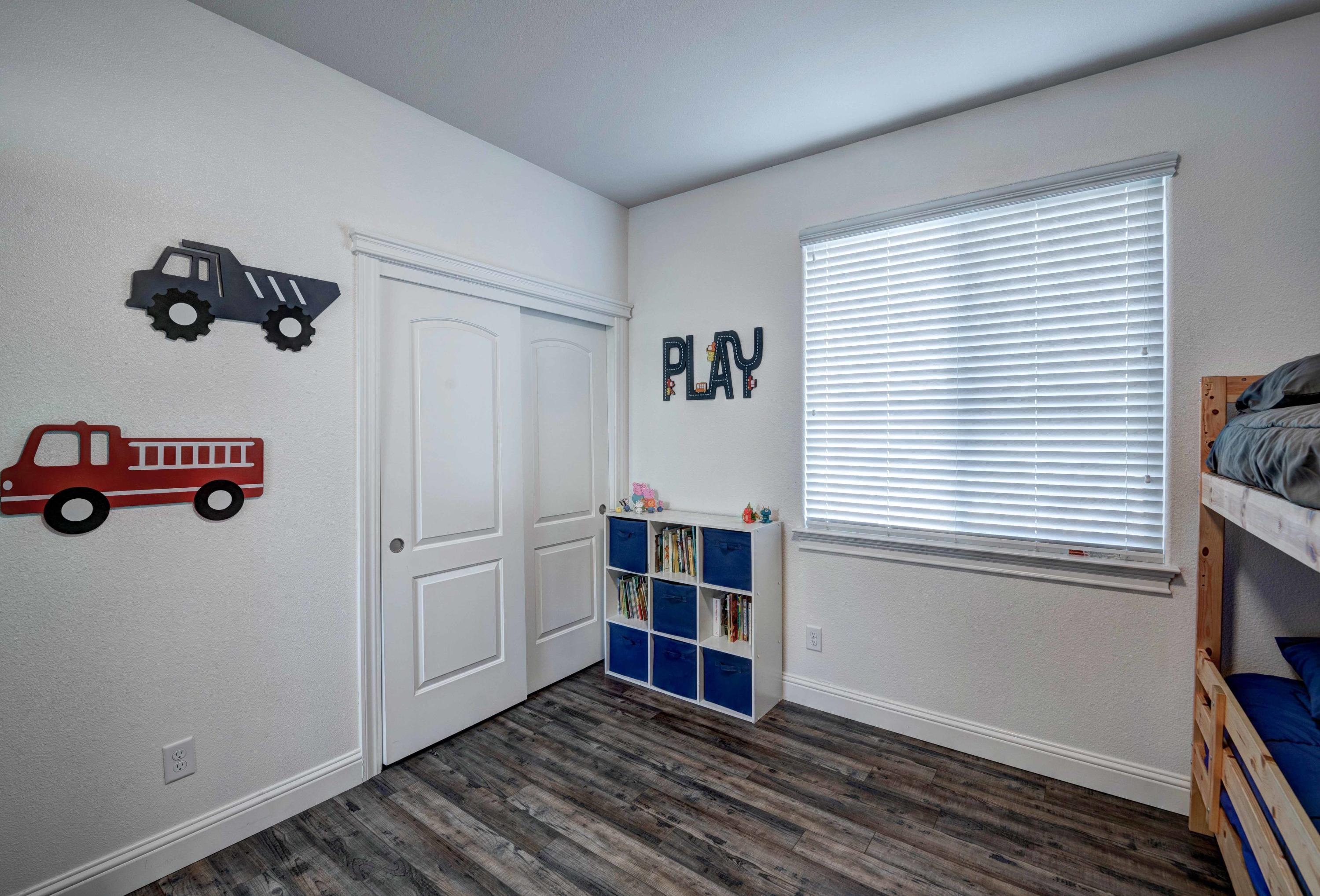 3426 Hotlam Road Redding, CA 96002 - Photo 24 of 53 Redding-Real-Estate-Photography-14