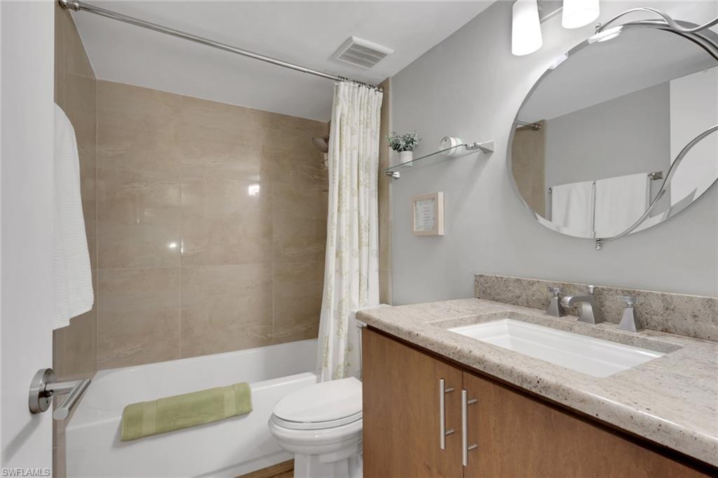 638 7th Avenue South, Unit B638 Naples, FL 34102 - Photo 13 of 49