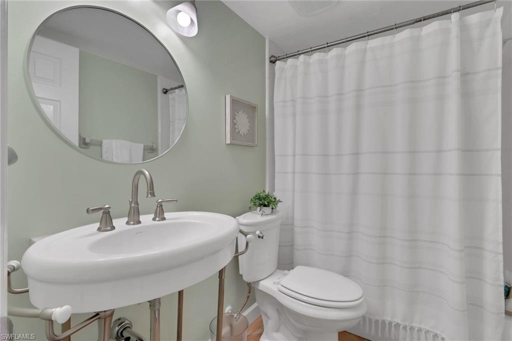 638 7th Avenue South, Unit B638 Naples, FL 34102 - Photo 28 of 49
