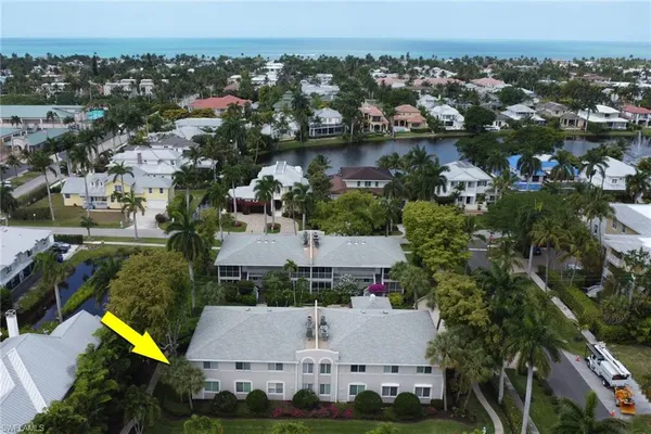 $1,295,000 | 638 7th Avenue South, Unit B638, Naples, FL 34102