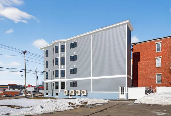 $549,000 | 106 Cumberland Avenue, Unit 101, Portland, ME 04101