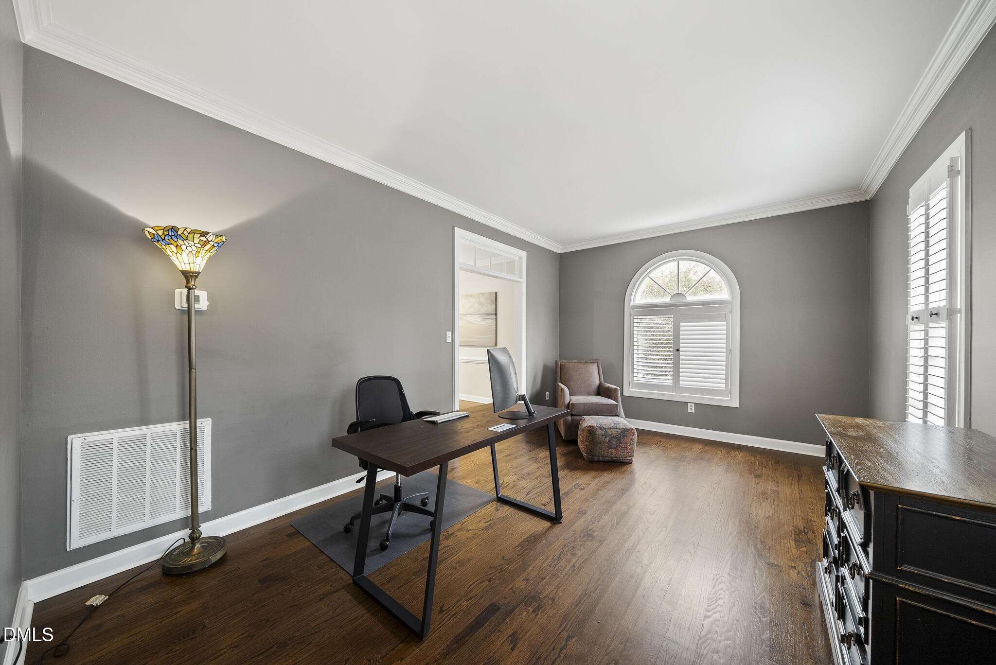 1200 Weldon Place Raleigh, NC 27608 - Photo 5 of 33 DSC05560