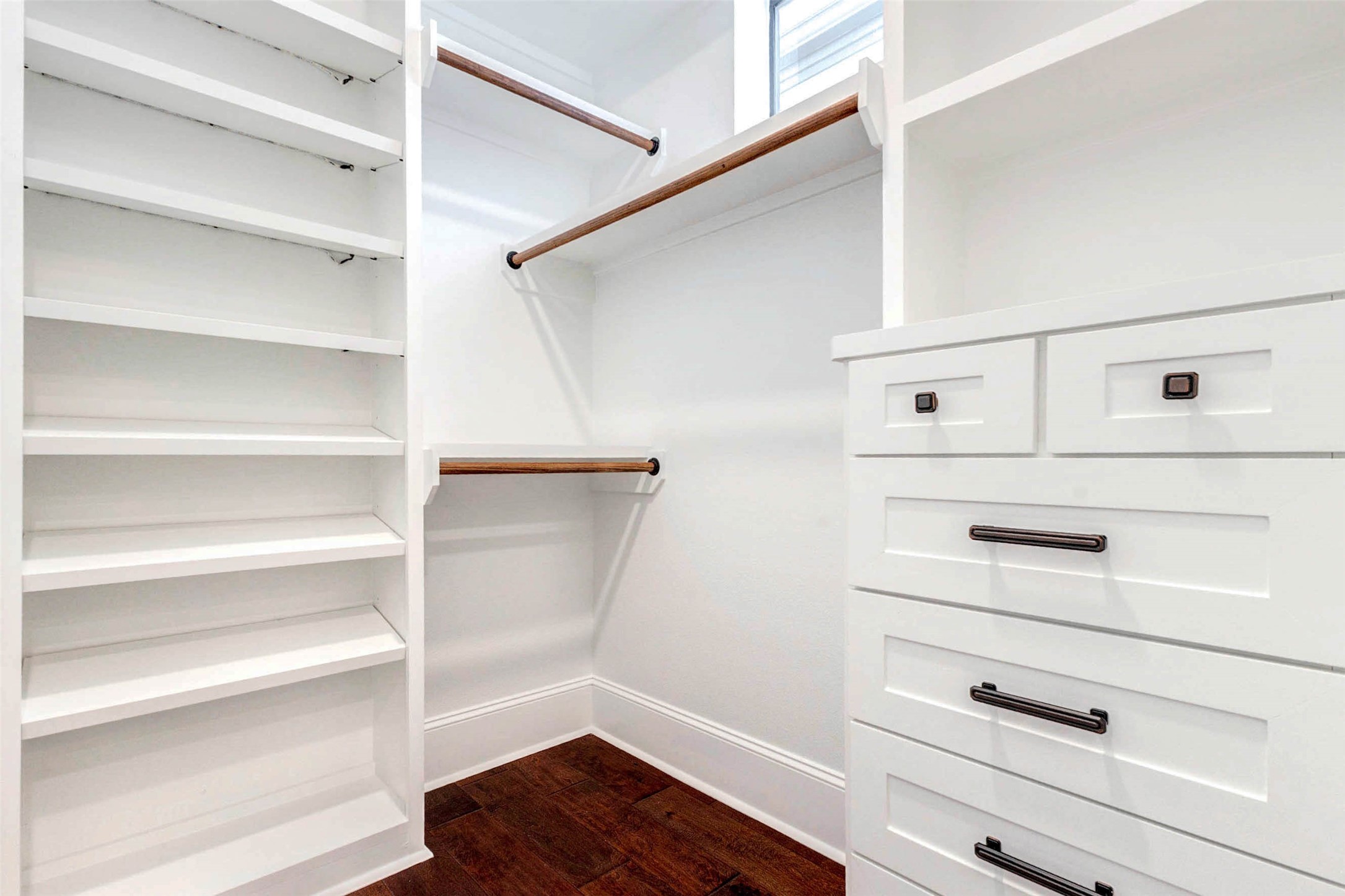 2771 Freund Street Houston, TX 77003 - Photo 20 of 25 a view of an empty walk in closet