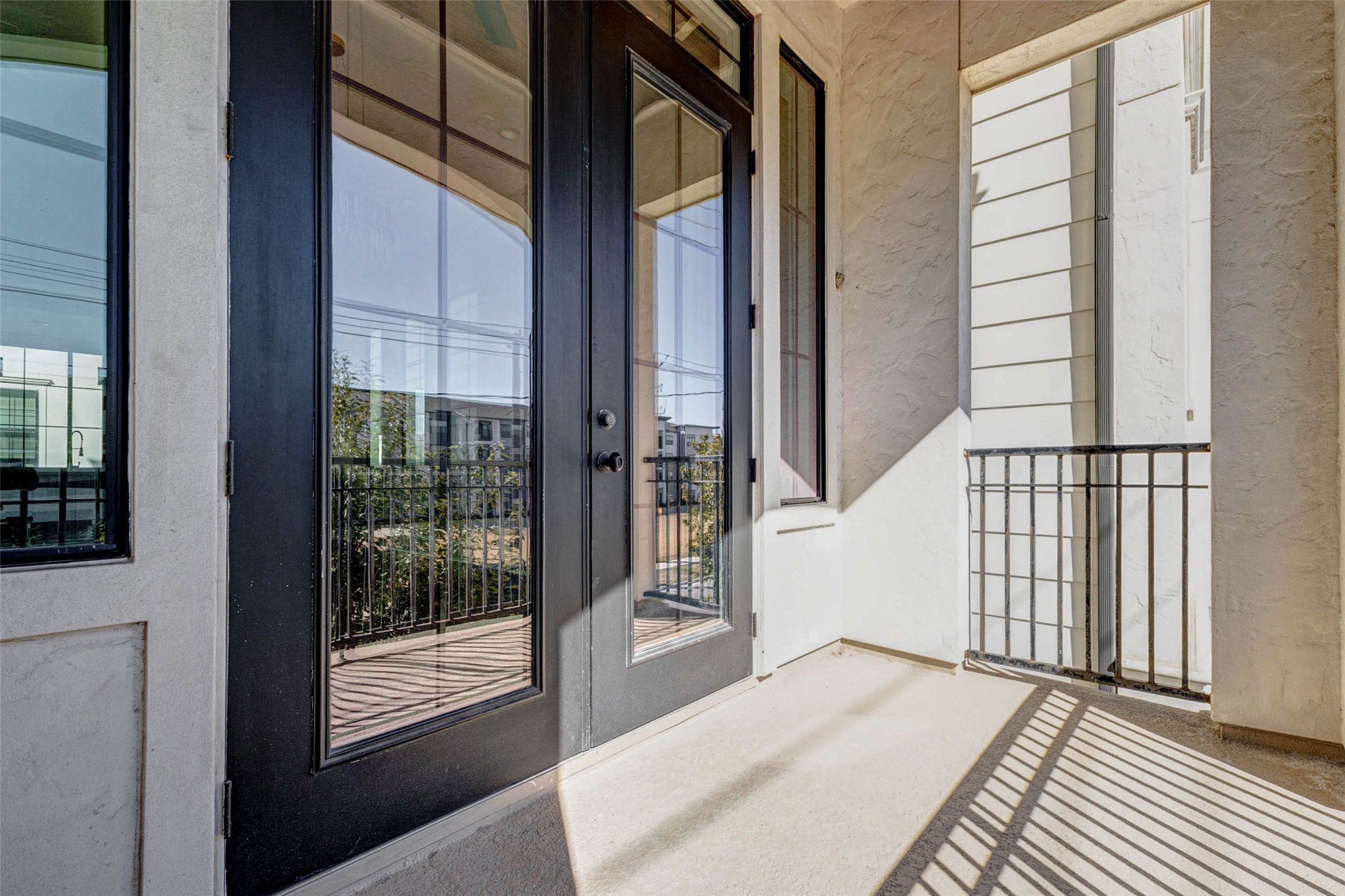 2771 Freund Street Houston, TX 77003 - Photo 23 of 25 a bedroom with a bed and a window