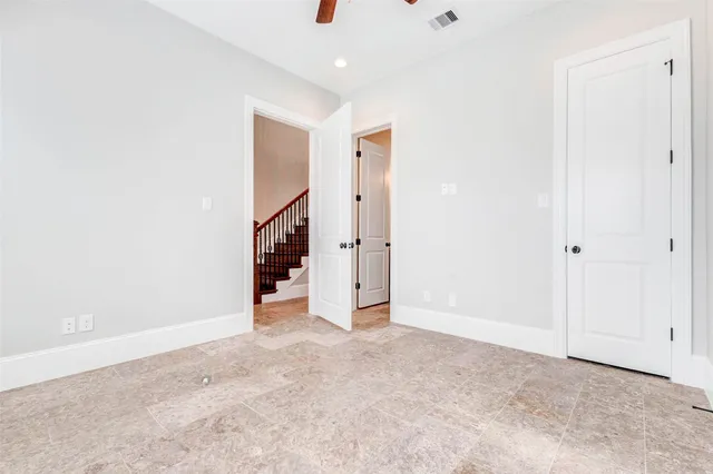 $3,000 | 2771 Freund Street, Houston, TX 77003