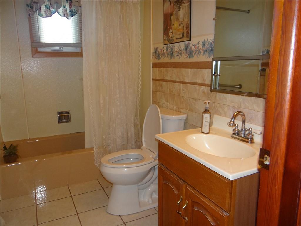 419 Farmview Road Mount Pleasant, PA 15666 - Photo 6 of 9 Gallery Image 6
