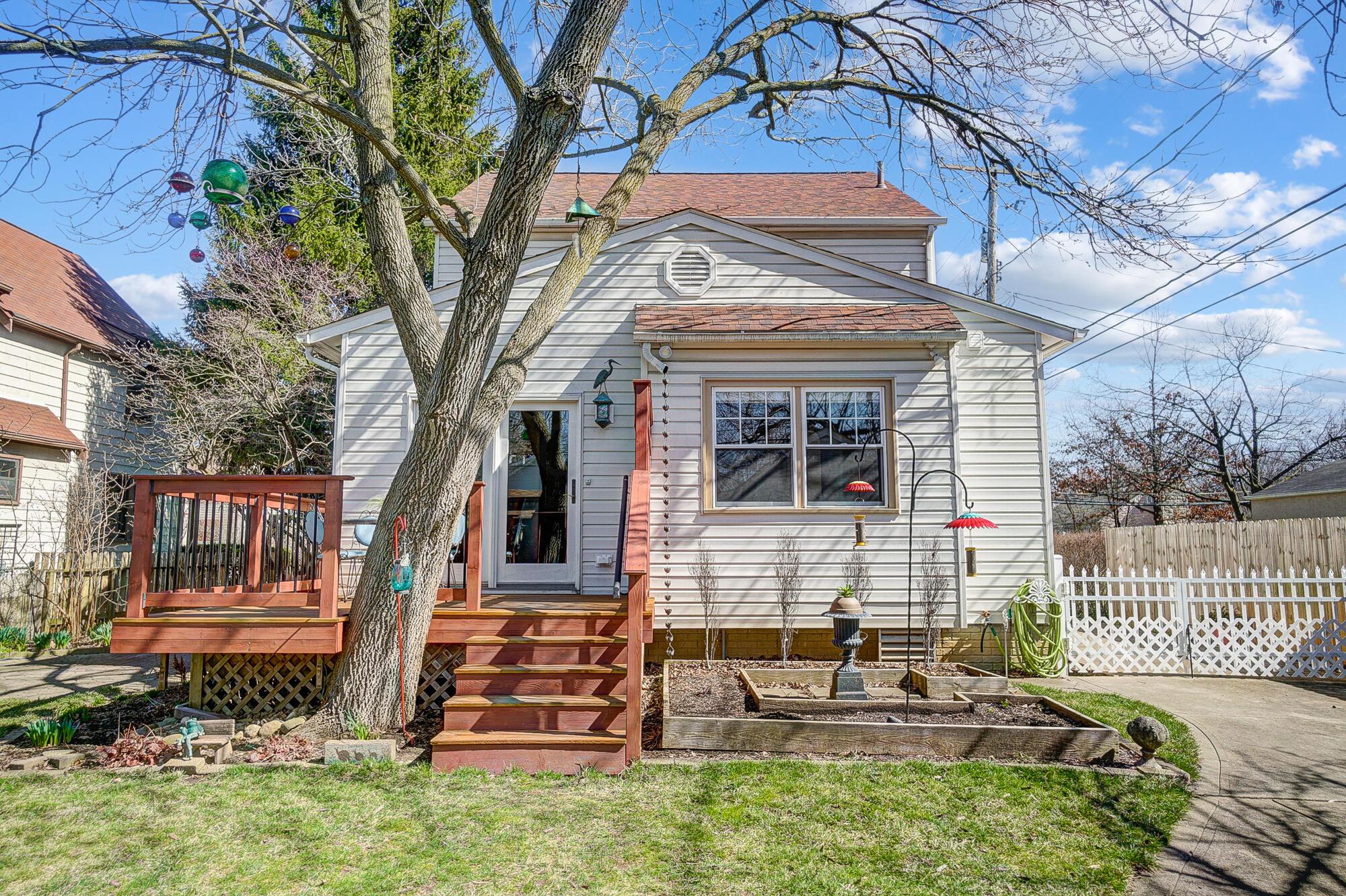 1013 South Cassingham Road Columbus, OH 43209 - Photo 48 of 65 048