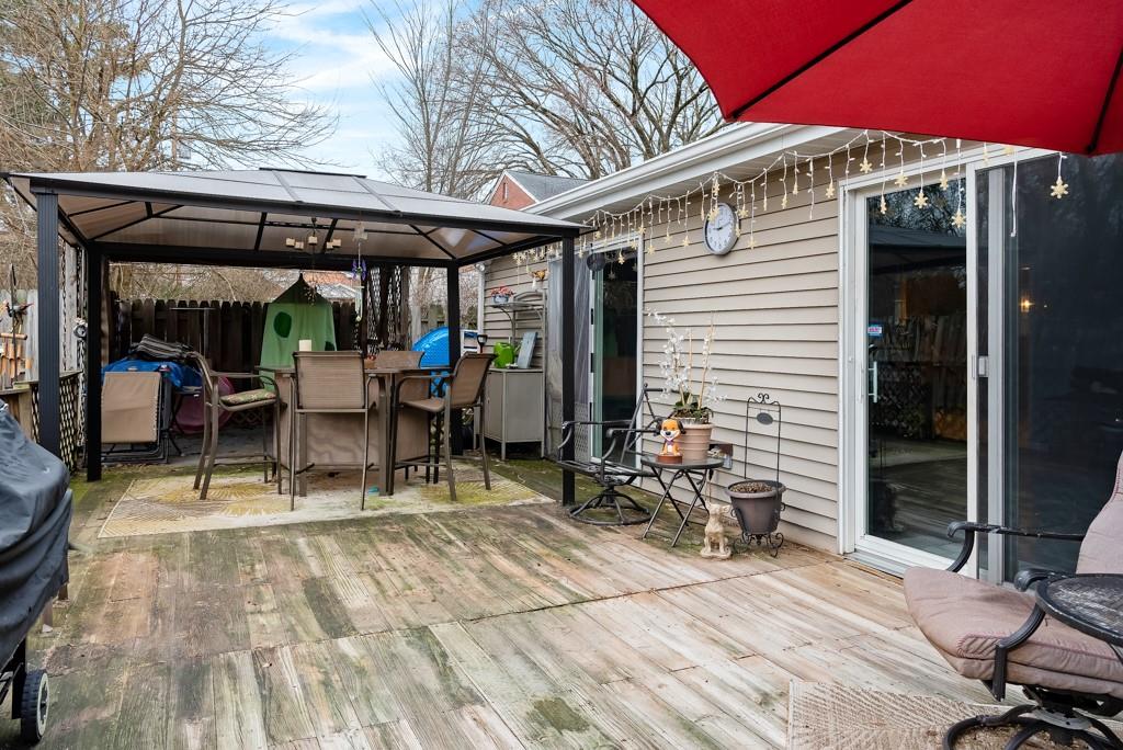 8180 Peebles Road Pittsburgh, PA 15237 - Photo 22 of 24 a view of a patio with table and chairs near a barbeque