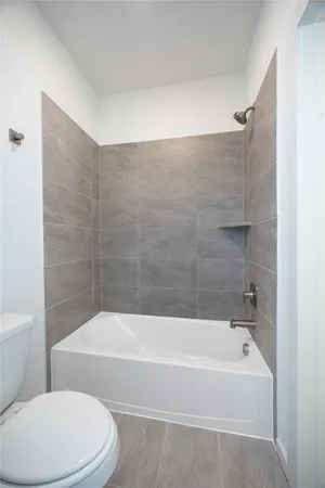 $1,875 | 2007 Longmire Villas Court, Conroe, TX 77304