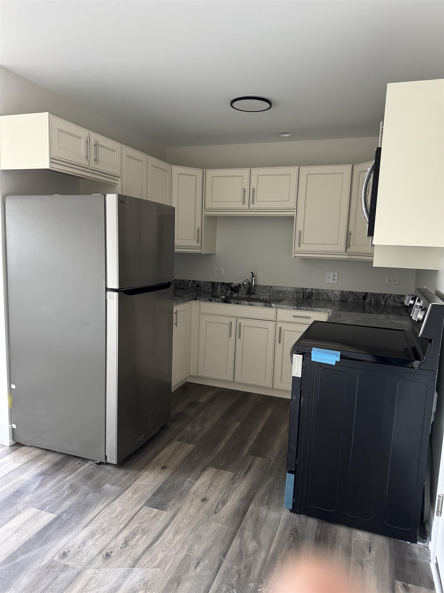304 West Main Street Genoa, IL 60135 - Photo 6 of 21