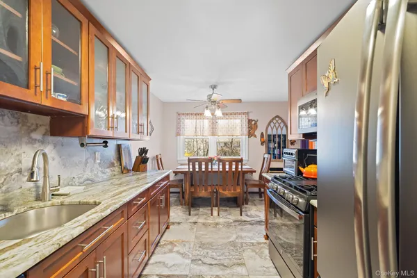 $369,000 | 84 Demarest Avenue, Unit 11, West Nyack, NY 10994