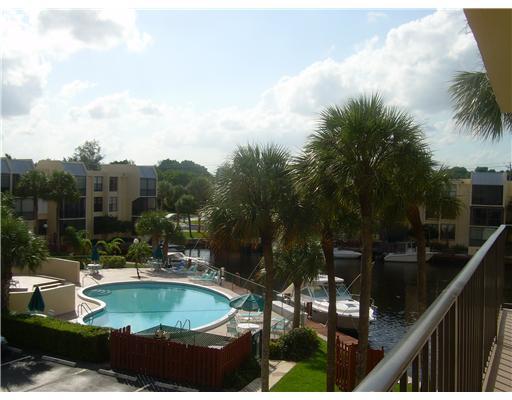 12 Royal Palm Way, Unit 301 Boca Raton, FL 33432 - Photo 3 of 12 Additional Photo