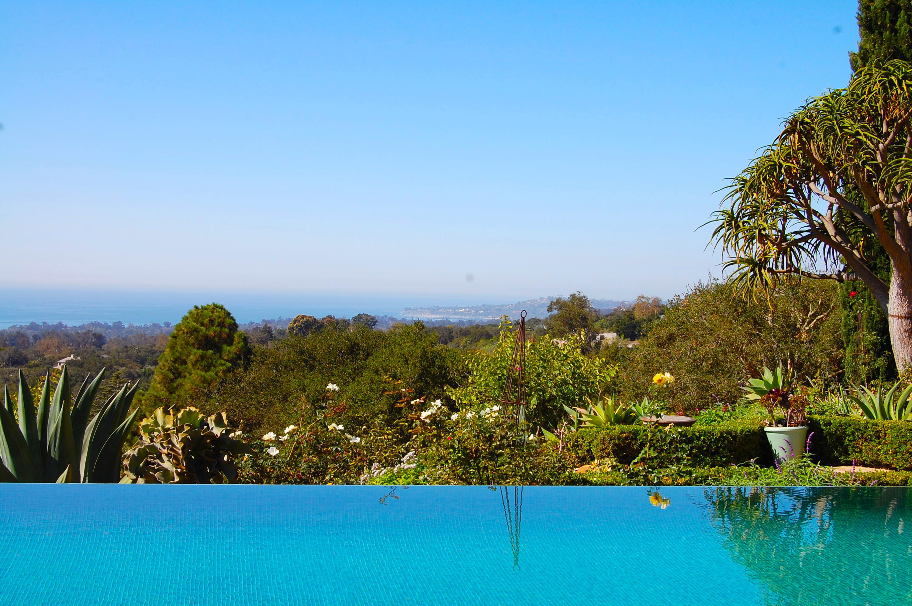 2285 Bella Vista Drive Montecito, CA 93108 - Photo 28 of 34 Pool Views