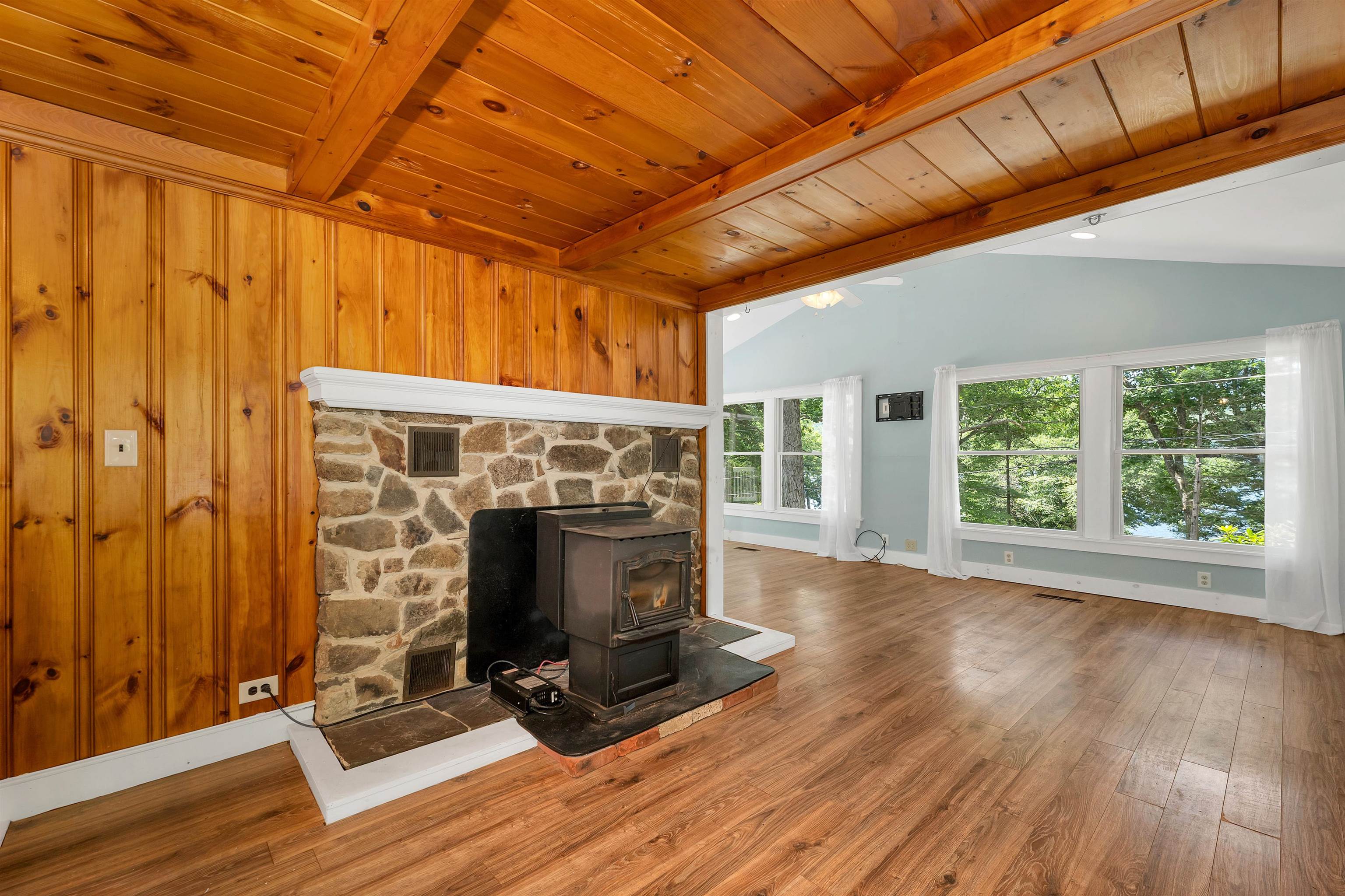 346 Trask Side Road Alton, NH 03810 - Photo 4 of 28