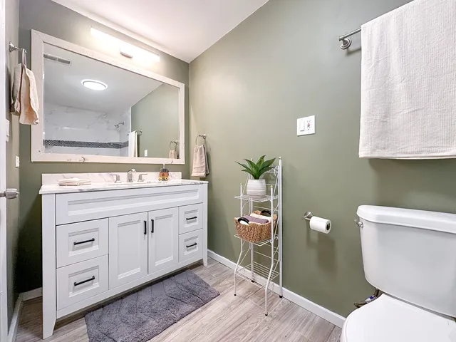 $369,999 | 1877 Appaloosa Drive, Naperville, IL 60565