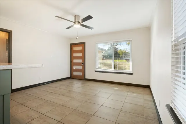 $2,200 | 904 Plateau Circle, Unit A, Austin, TX 78745