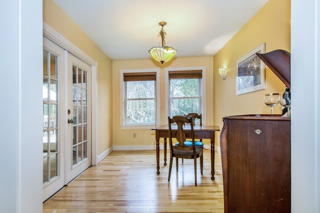 56 Breakneck Road Sturbridge, MA 01566 - Photo 9 of 30