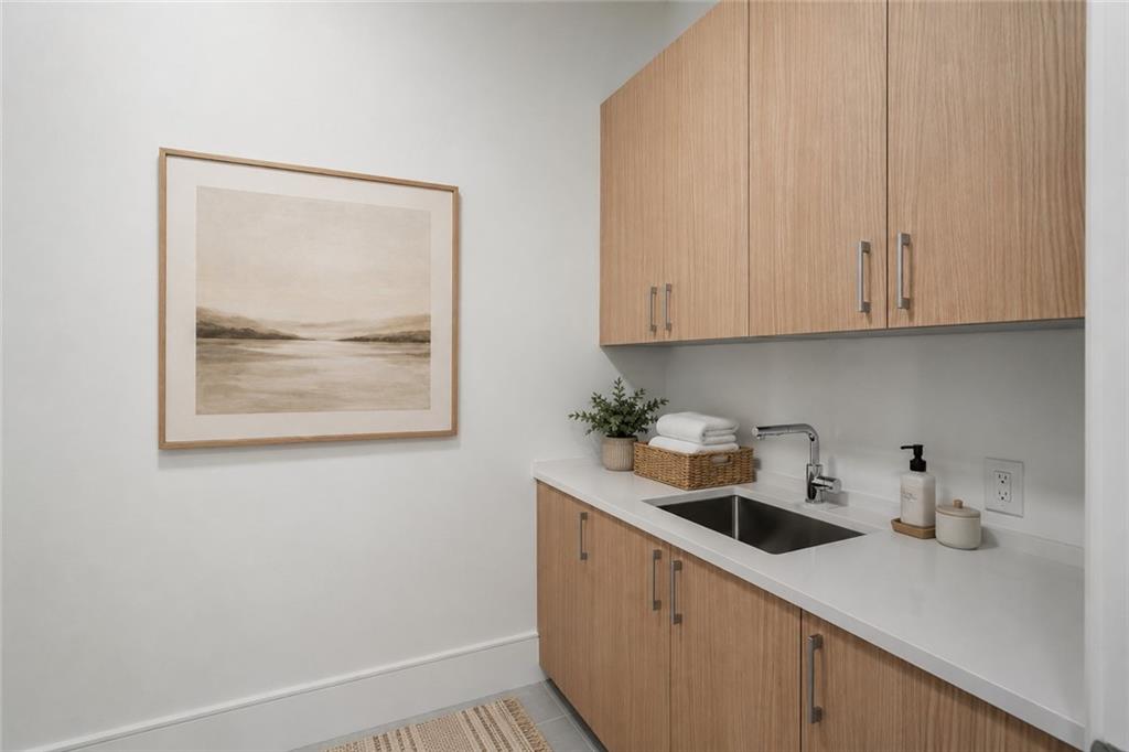 2425 Peachtree Road, Unit 1806 Atlanta, GA 30305 - Photo 22 of 47