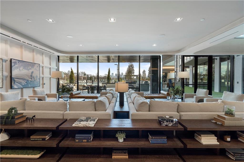 2425 Peachtree Road, Unit 1806 Atlanta, GA 30305 - Photo 41 of 51