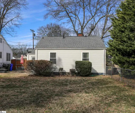 $1,950 | 107 Brookdale Avenue, Greenville, SC 29607