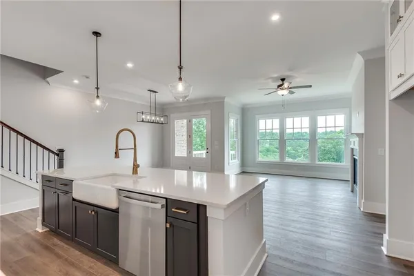 $5,500 | 435 Maplewood Drive, Roswell, GA 30075