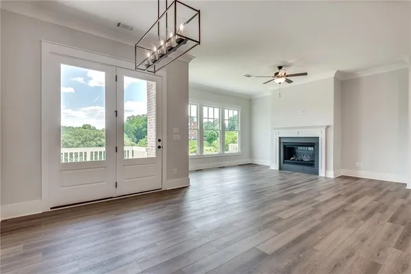 $5,500 | 435 Maplewood Drive, Roswell, GA 30075