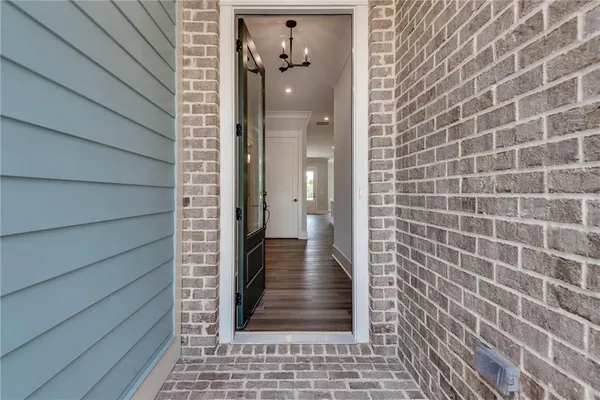 $5,500 | 435 Maplewood Drive, Roswell, GA 30075