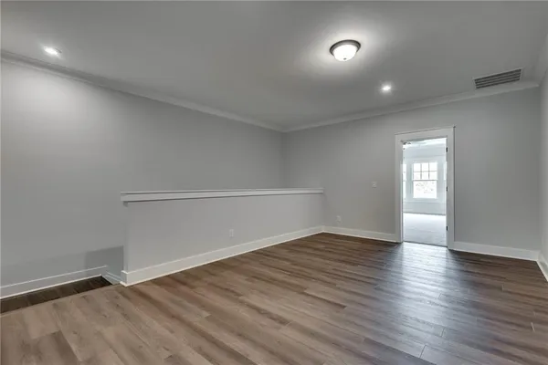 $5,500 | 435 Maplewood Drive, Roswell, GA 30075