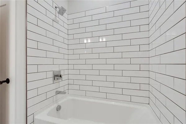 $5,500 | 435 Maplewood Drive, Roswell, GA 30075