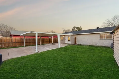 $315,000 | 923 Roaming Rd Drive, Allen, TX 75002