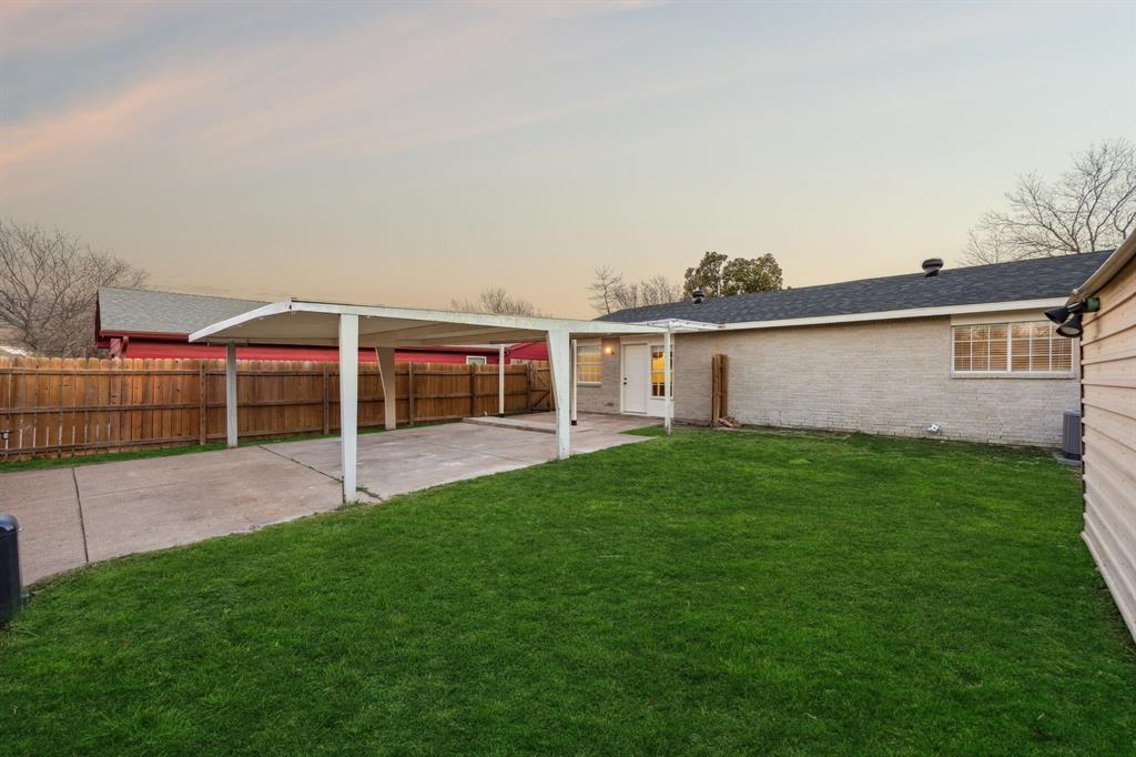 923 Roaming Rd Drive Allen, TX 75002 - Photo 5 of 25