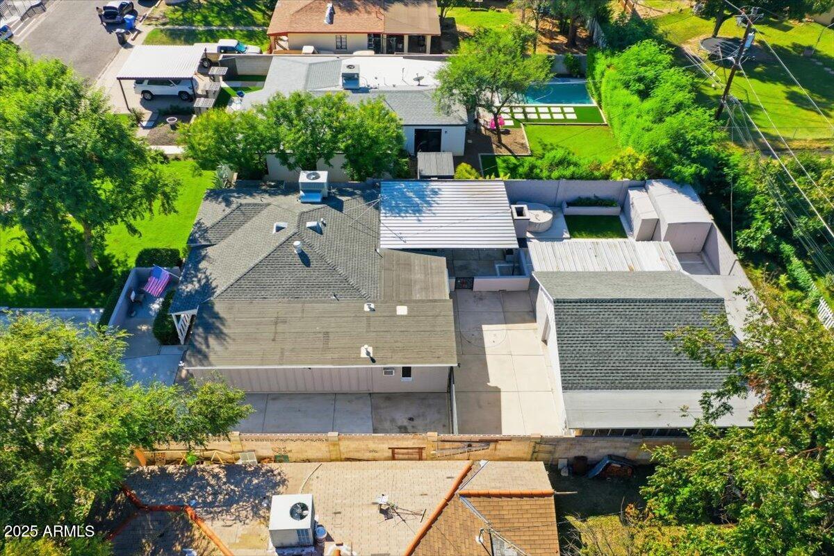4632 North 14th Street Phoenix, AZ 85014 - Photo 38 of 46 an aerial view of a house with a garden