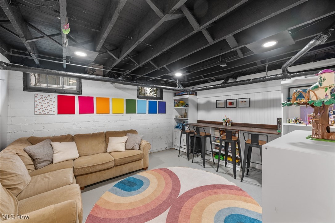 2632 Exeter Road Cleveland, OH 44118 - Photo 19 of 24 Gallery Image 19