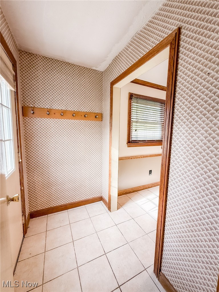 262 Idlewood Road Youngstown, OH 44515 - Photo 34 of 44