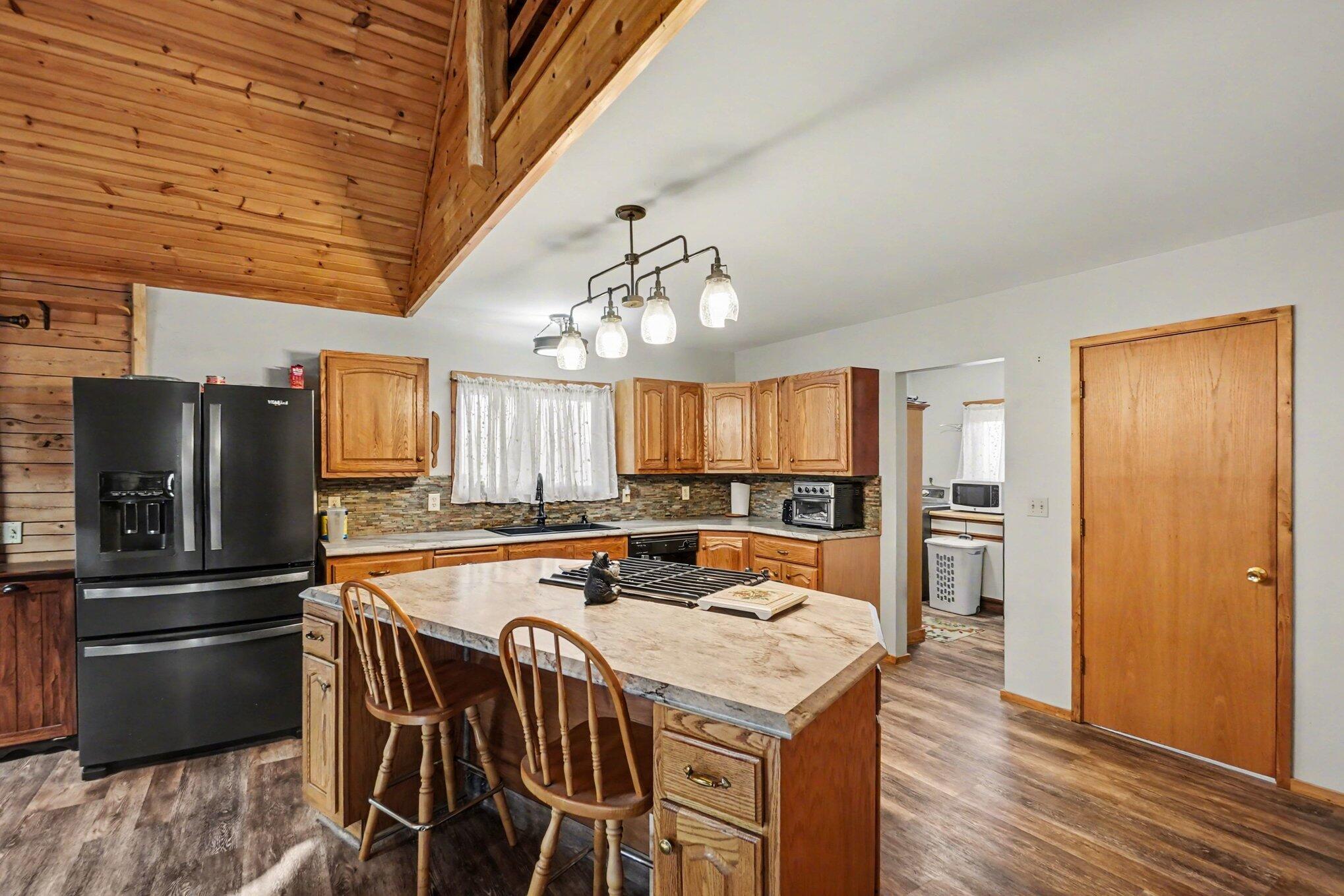 20908 North Lakola Road Tustin, MI 49688 - Photo 13 of 30 013_file_3337