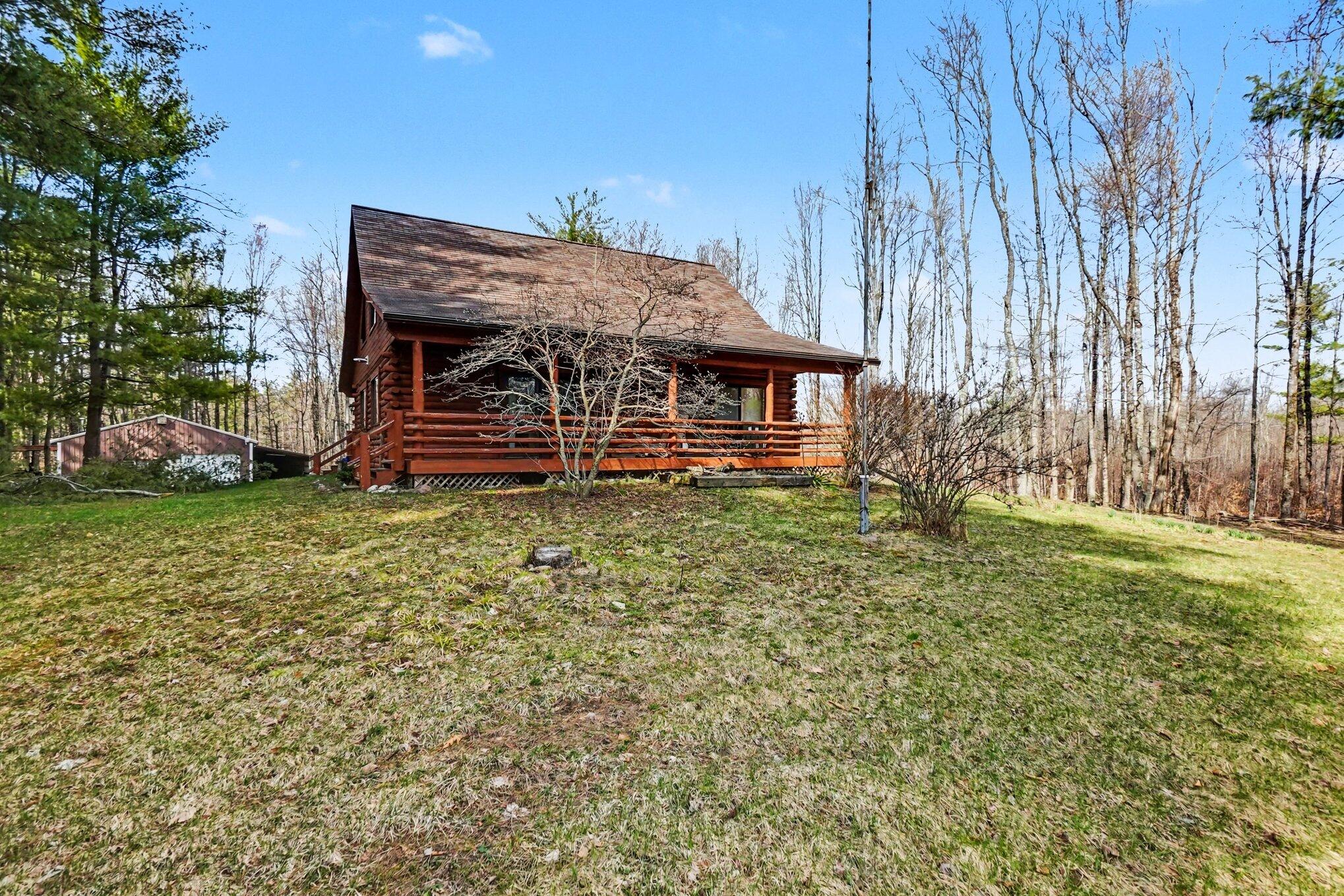 20908 North Lakola Road Tustin, MI 49688 - Photo 2 of 30 002_file_3888