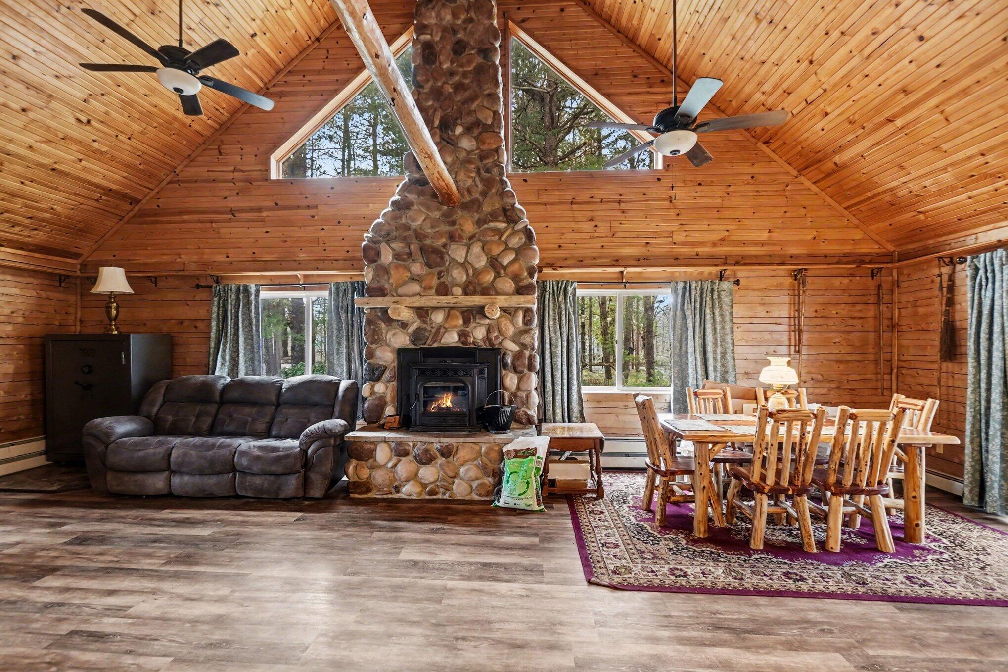 20908 North Lakola Road Tustin, MI 49688 - Photo 6 of 30 006_file_4126