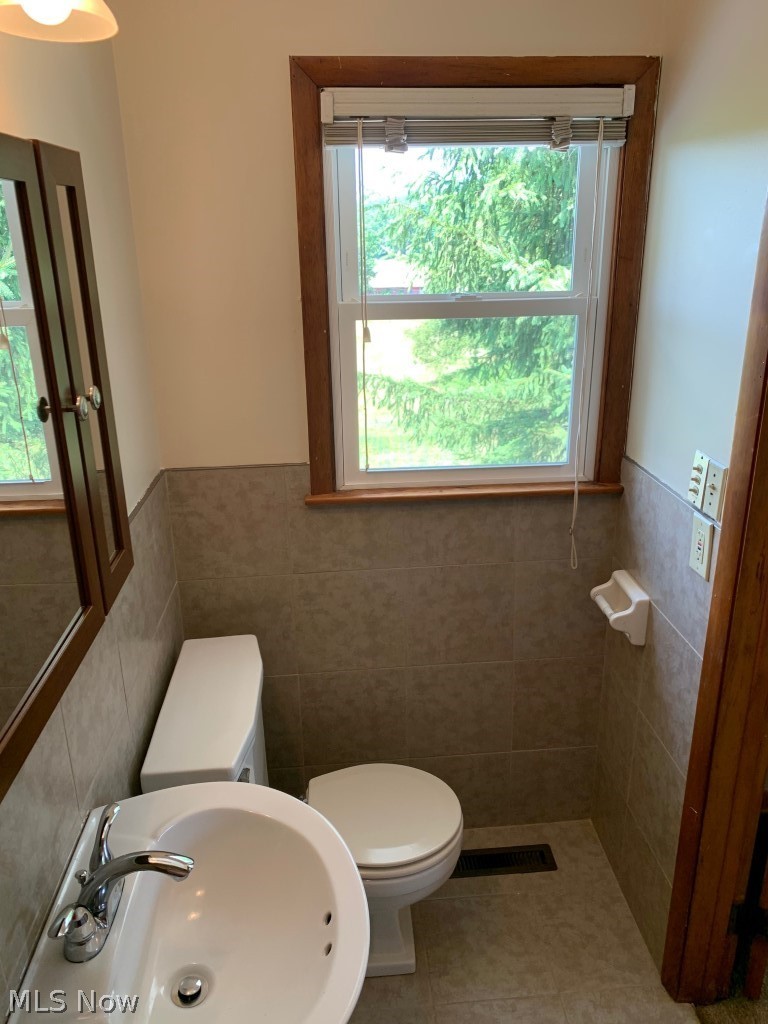 1067 Reese Road Fleming, OH 45729 - Photo 24 of 34 Master Bathroom