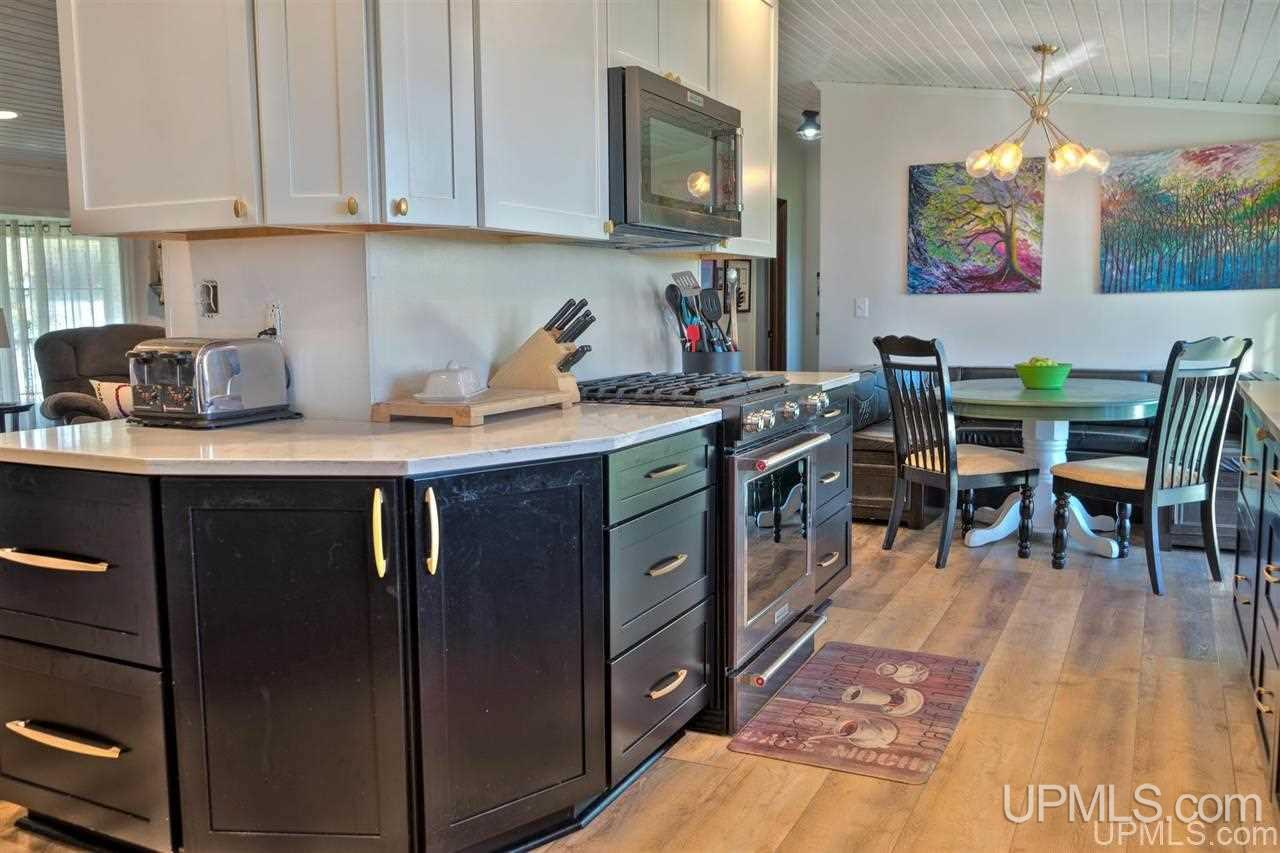 3163 North Gulliver Lake Road Gulliver, MI 49840 - Photo 14 of 49