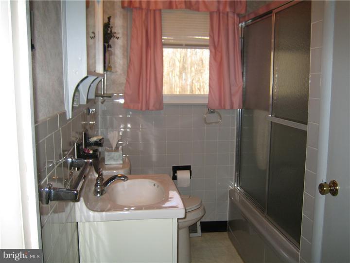 504 King George Road Cherry Hill, NJ 08034 - Photo 17 of 25