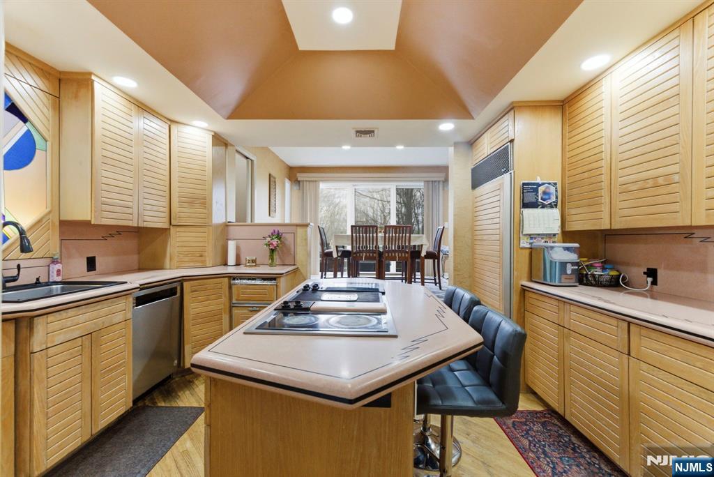 36 Fox Ledge Road Butler, NJ 07405 - Photo 12 of 49