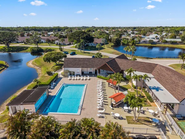 $164,900 | 6531 Southeast Federal Highway, Unit S201, Stuart, FL 34997