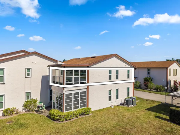 $164,900 | 6531 Southeast Federal Highway, Unit S201, Stuart, FL 34997