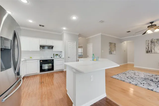 $375,000 | 2804 Hollow Ridge Drive, Denton, TX 76210