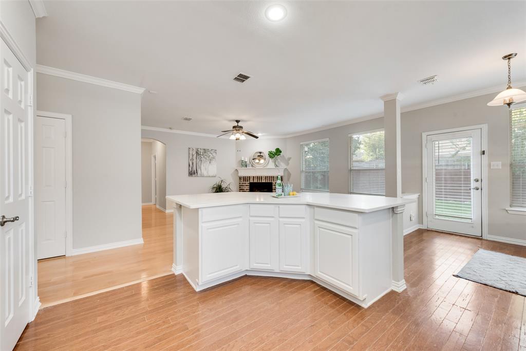 2804 Hollow Ridge Drive Denton, TX 76210 - Photo 9 of 21